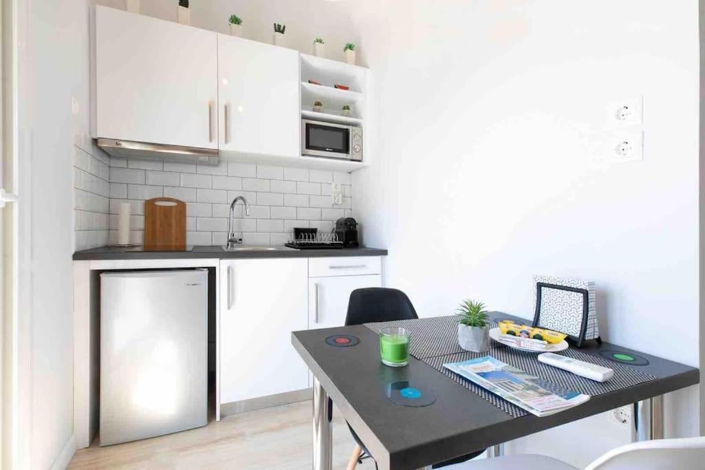 Luminous Studio In Plaka, Next To Syntagma 아테네 외부 사진